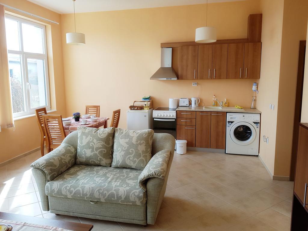 Villa Ketli Apartment Bliznatsi Eksteriør billede
