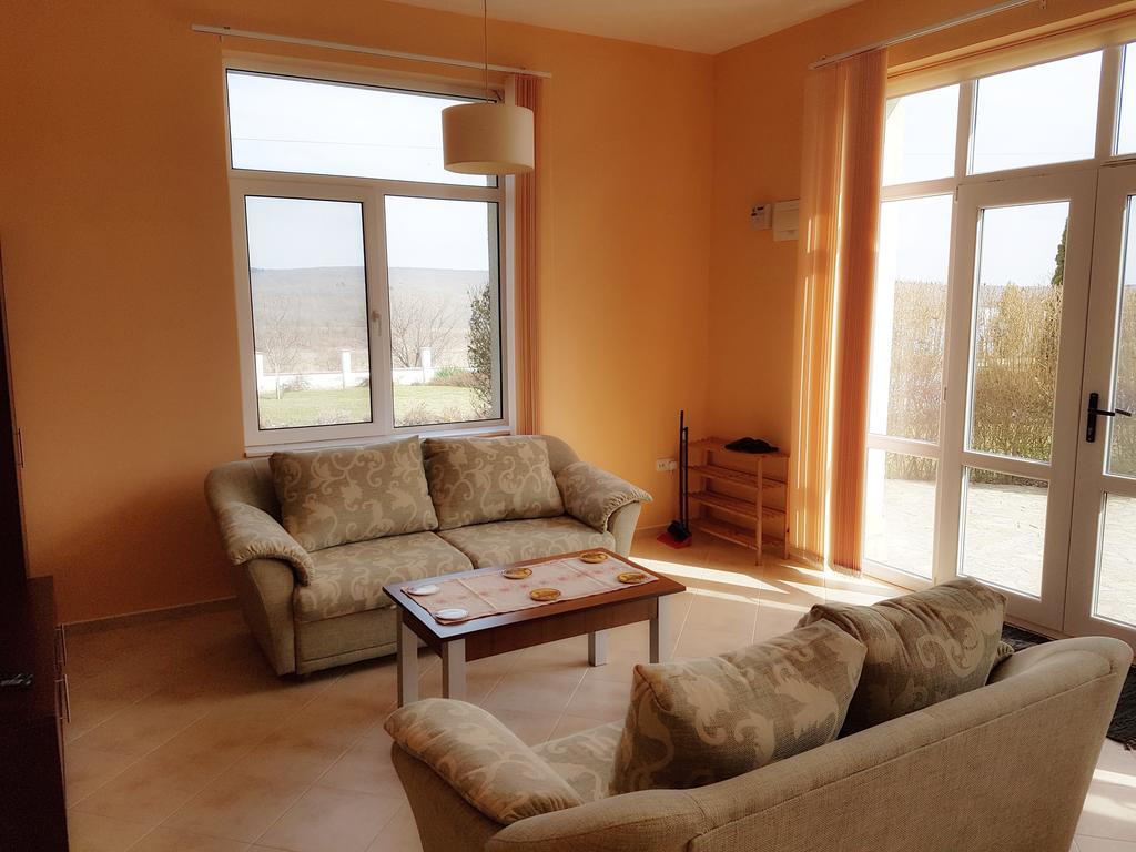 Villa Ketli Apartment Bliznatsi Eksteriør billede