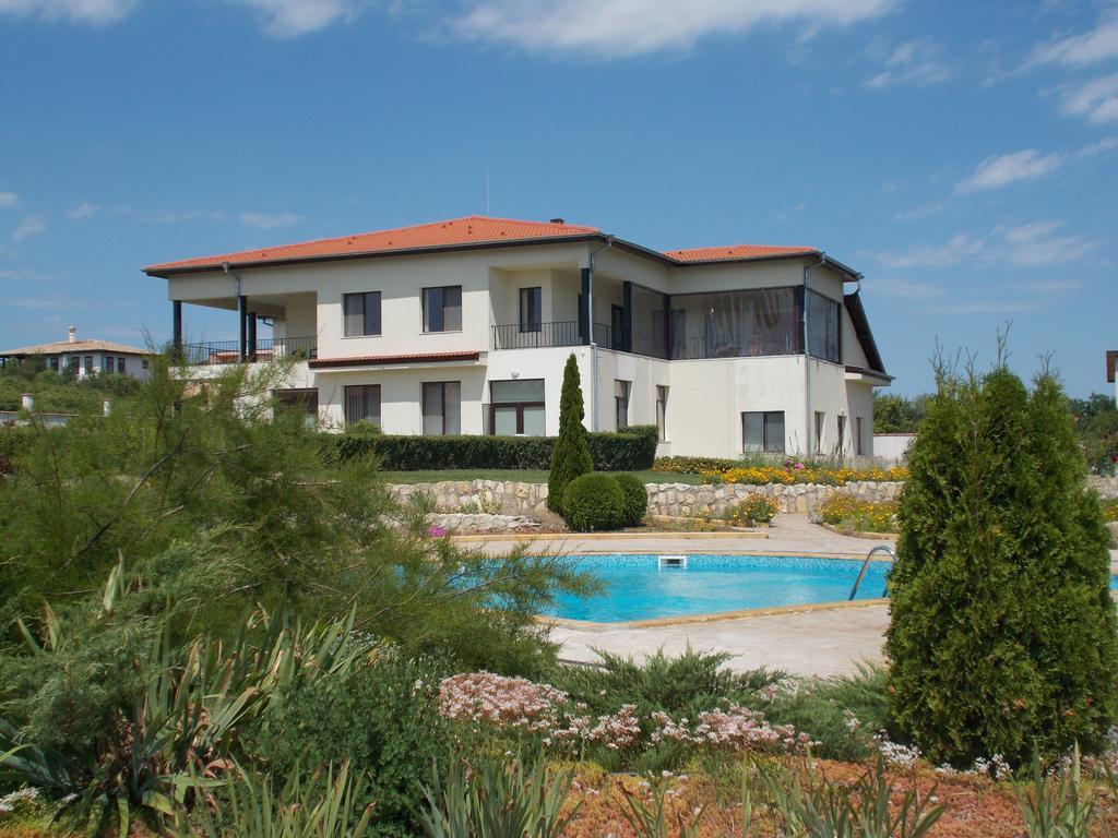 Villa Ketli Apartment Bliznatsi Eksteriør billede